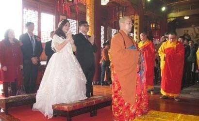 如何经营婚姻才会幸福（怎样才能保持长久幸福的婚姻）