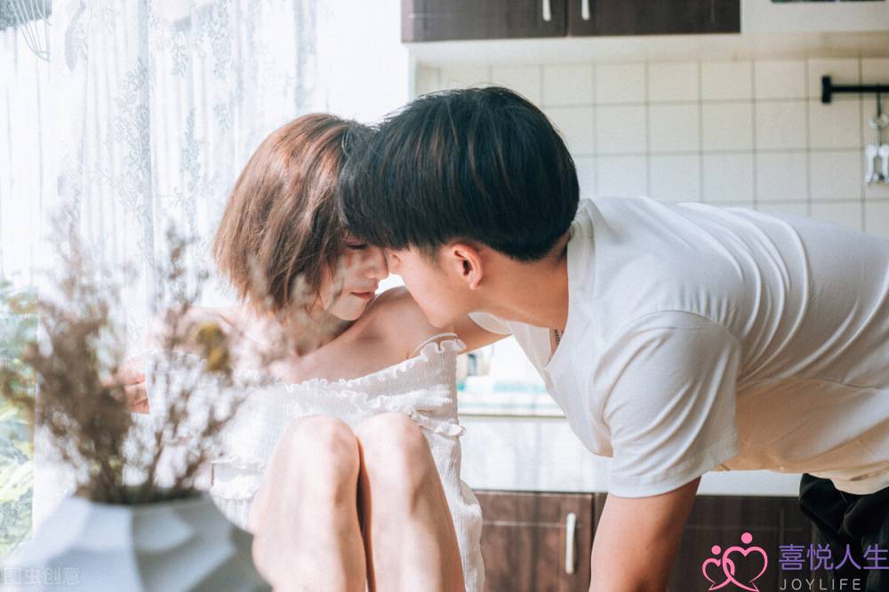 分手后对方不删除不拉黑也不搭理你，该怎么挽回？