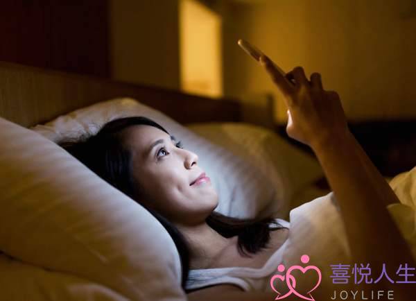 怎么让男神主动约你出去？
