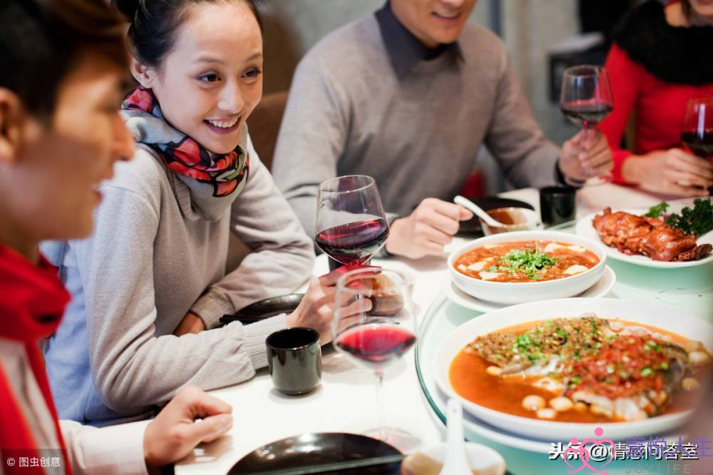 3种女人邀请你吃饭，不要去！会让你吃力不讨好