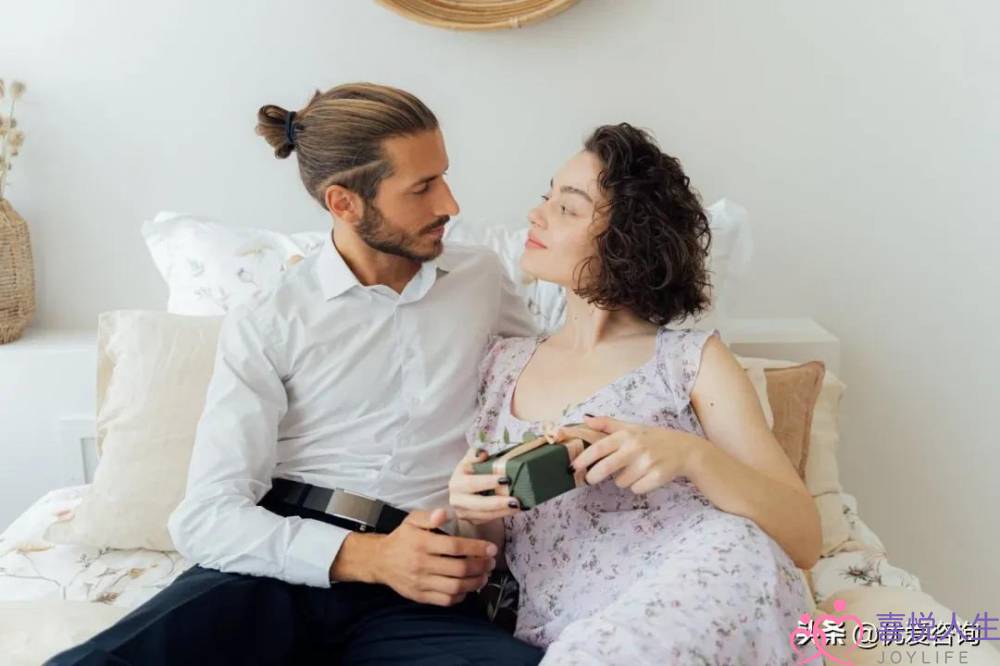 男人给女人机会挽回(如何识别男生给你的挽回机会)