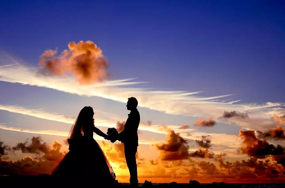 “结婚10年，我们成了最熟悉的陌生人”：幸福的婚姻怎样维持？